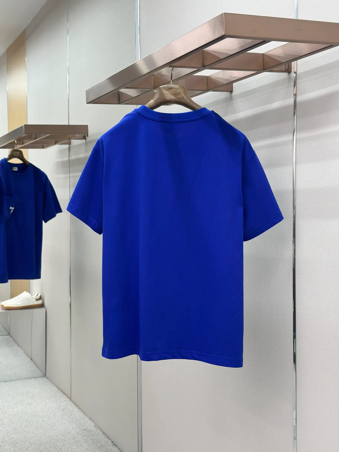 Women's T-Shirts CELINE 18191150