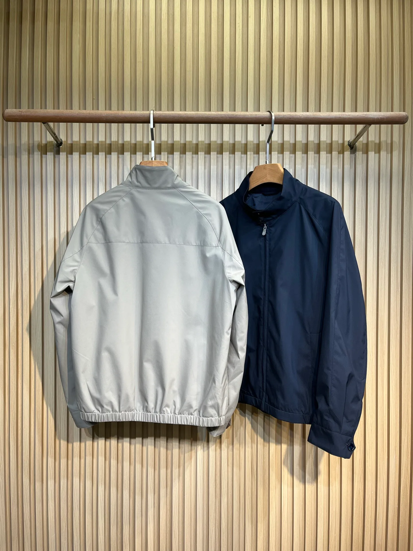 Куртки И Пуховики Мужские Brunello Cucinelli 18609369