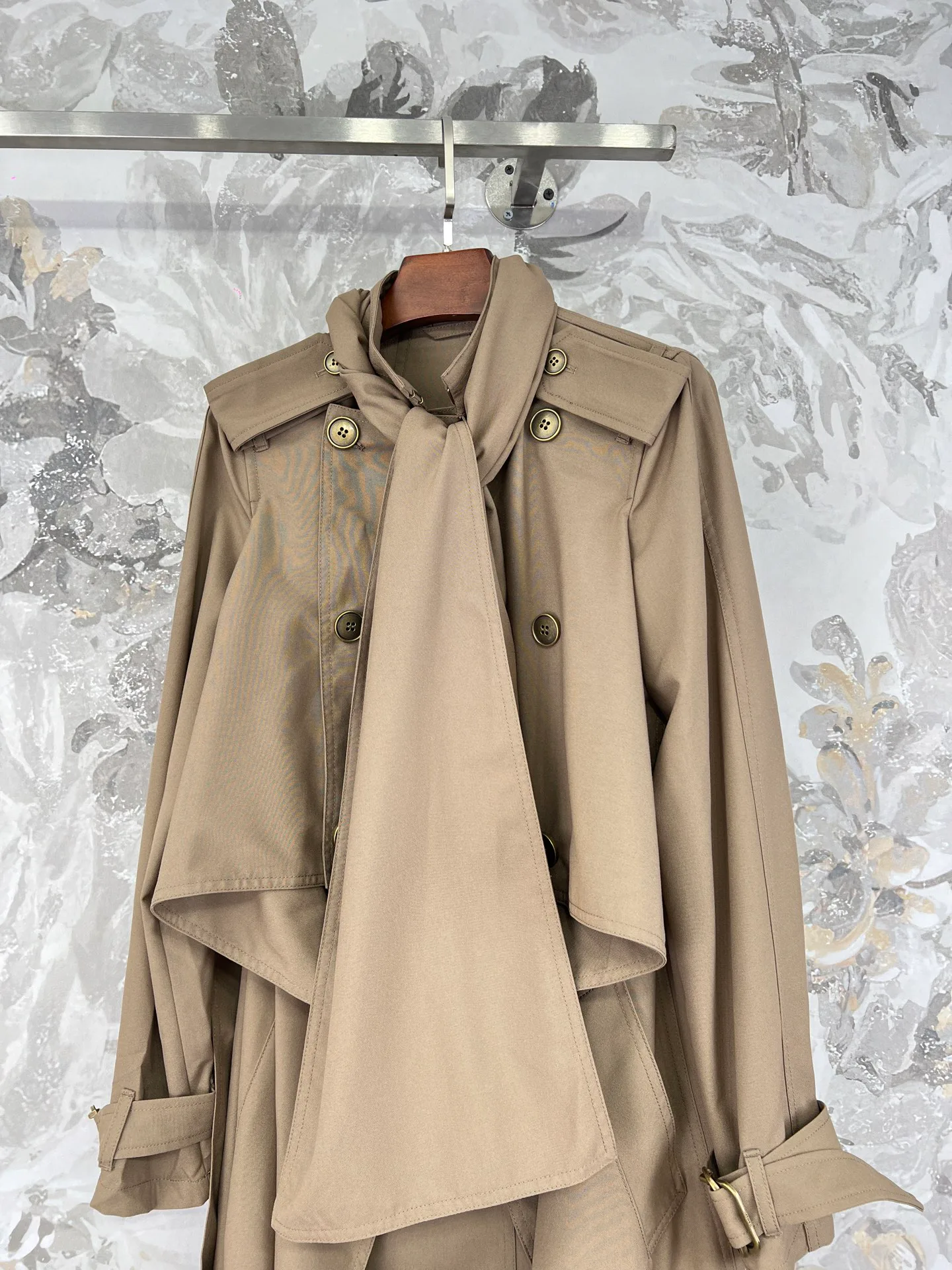 Women's Trench Coats BURBERRY 18324314