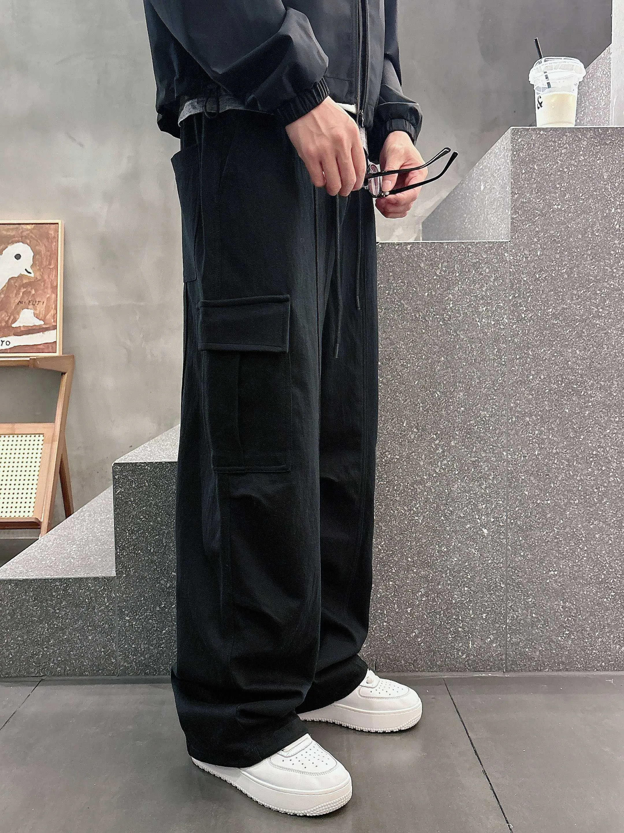 Men's Trousers BALENCIAGA 18368678