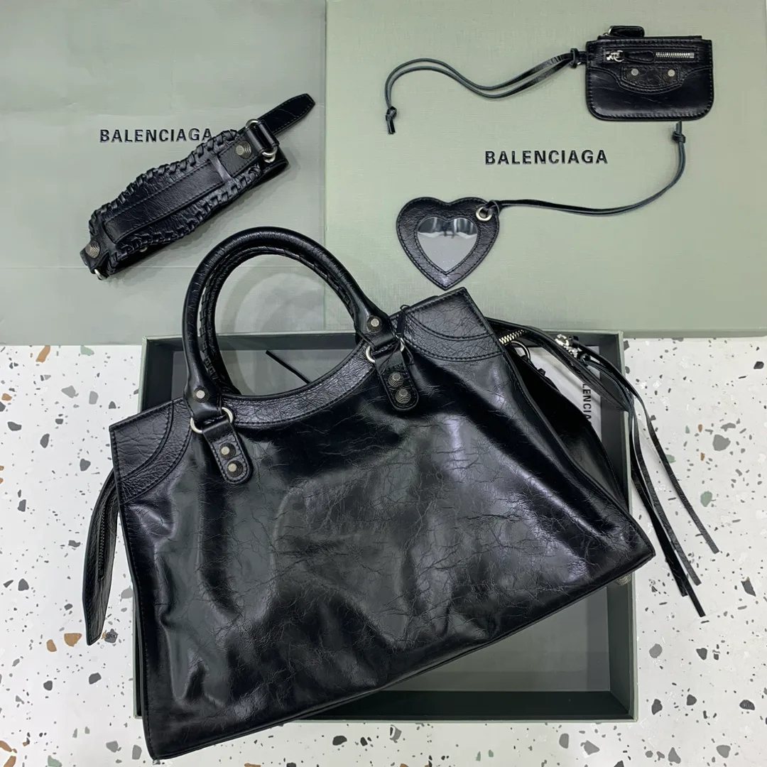 Women's Classic Handbags BALENCIAGA 17801582