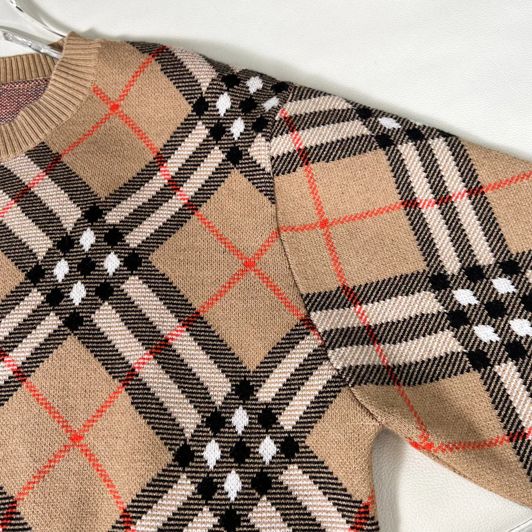 Women's Jumpers And Sweaters BURBERRY 18140668