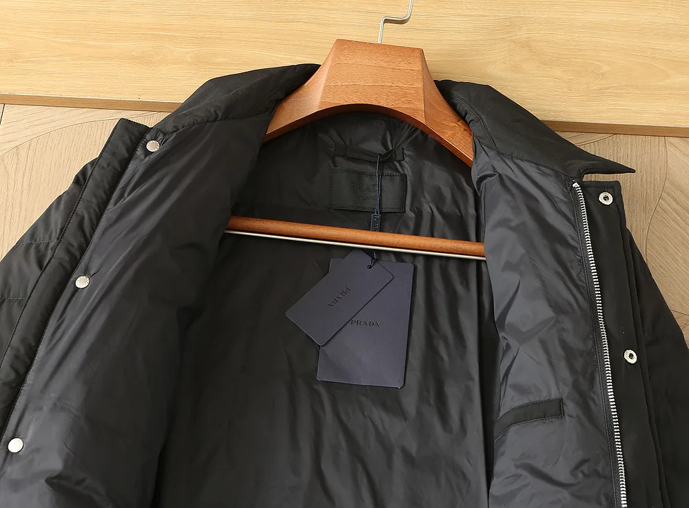 Men's Jackets And Down Jackets PRADA 18109367