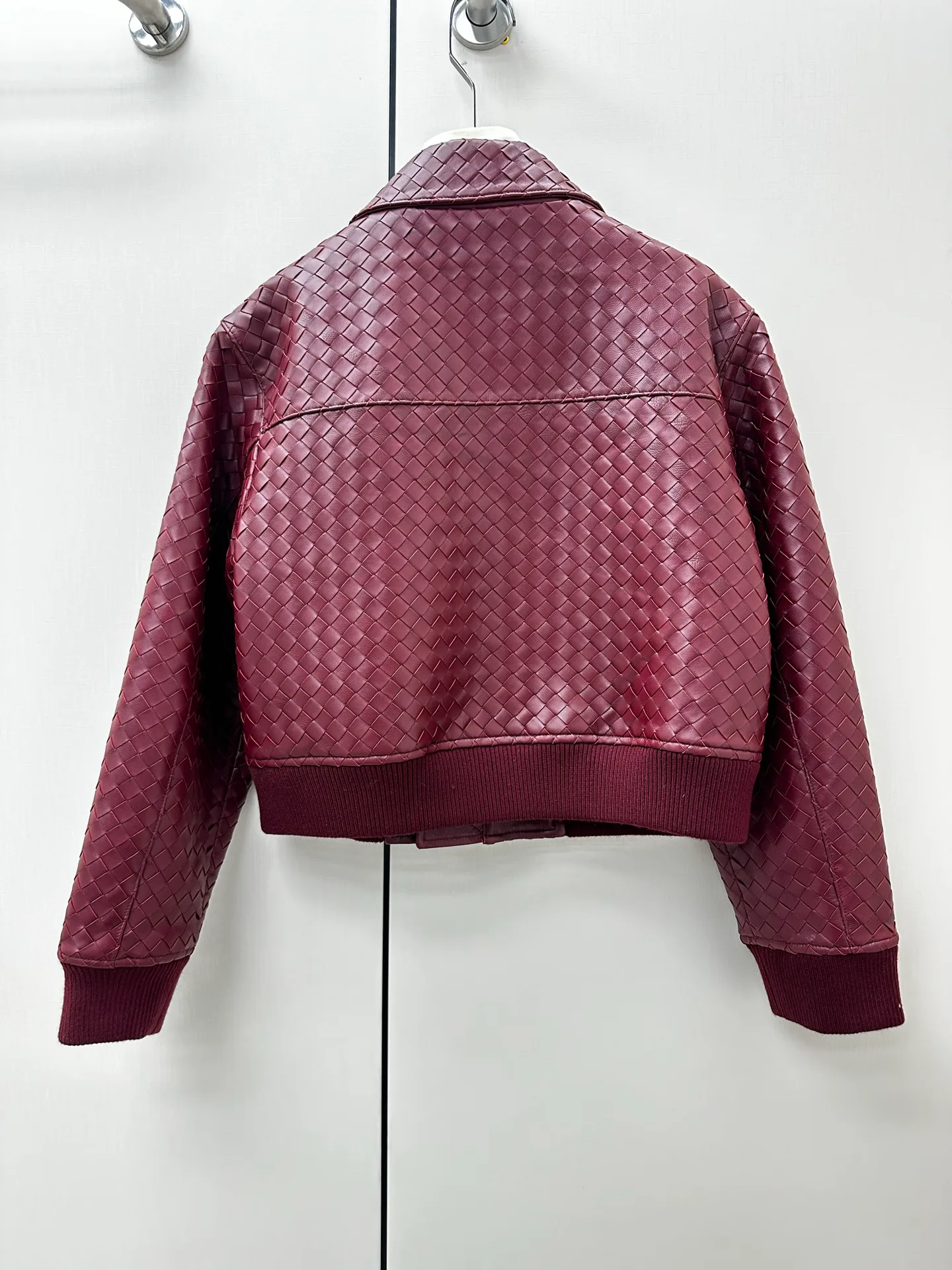 Women's Leather Jackets And Sheepskin Coats BOTTEGA VENETA 17547159