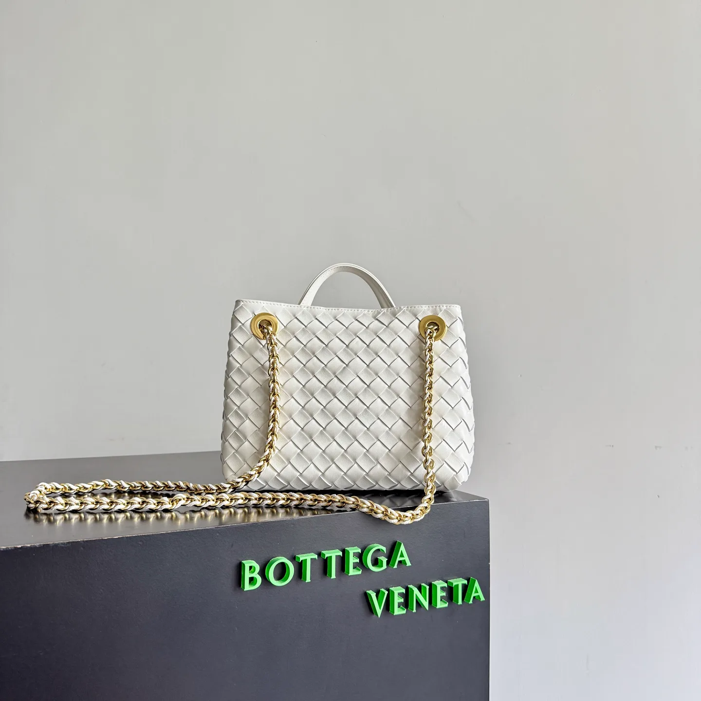 Women's Classic Handbags BOTTEGA VENETA 17533393
