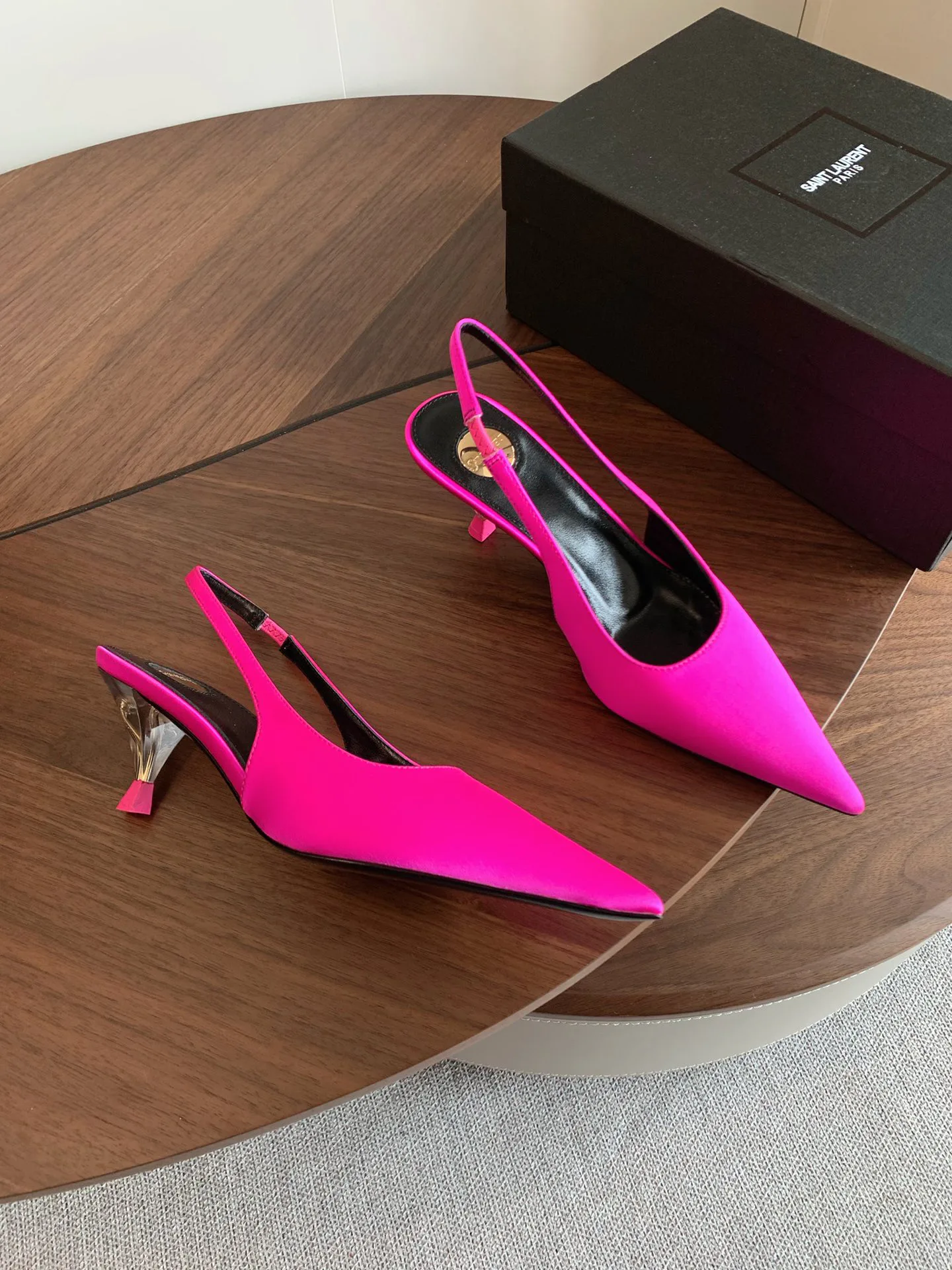 Women's Heels SAINT LAURENT 17371728