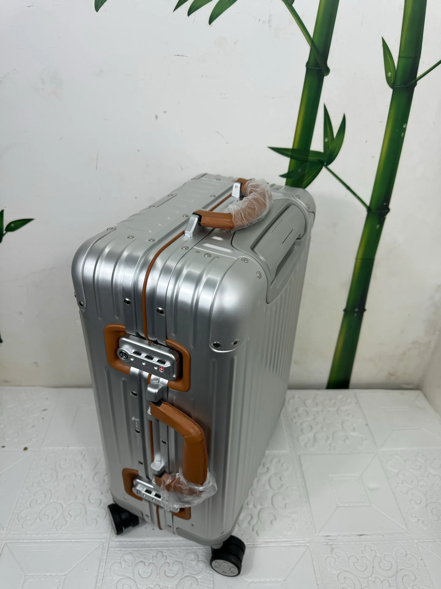 Suitcases RIMOWA 17662916