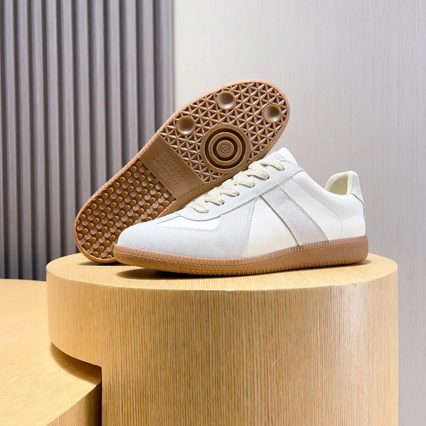 Women's Sneakers MAISON MARGIELA 17286705