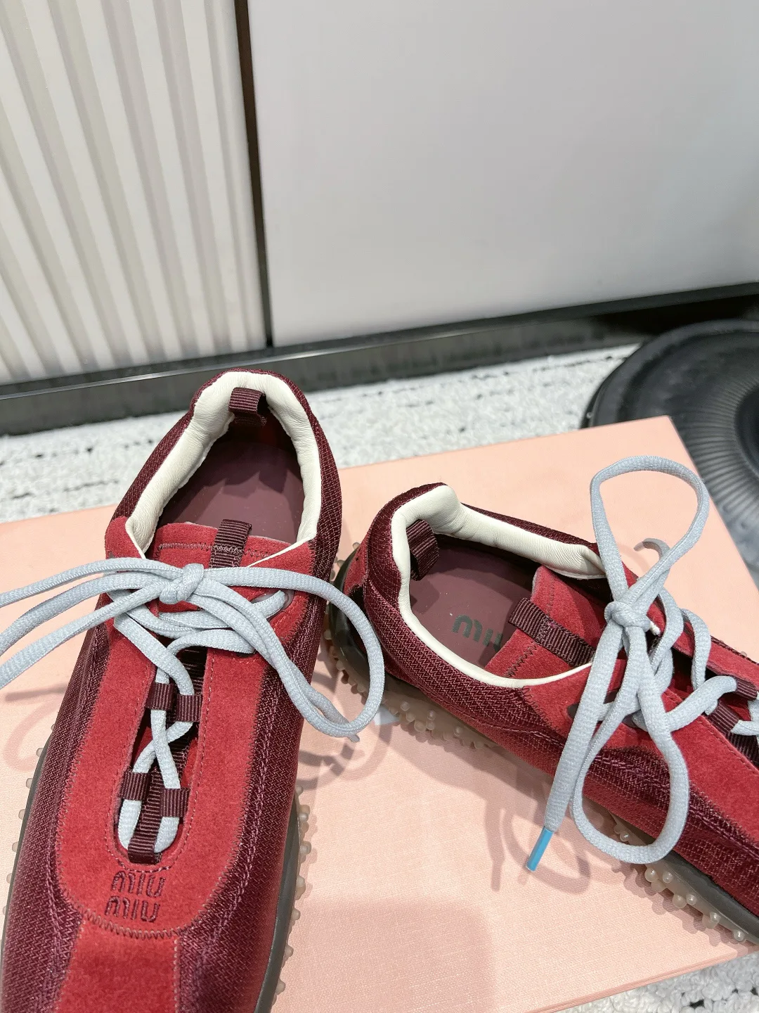 Women's Sneakers MIU MIU 17578023