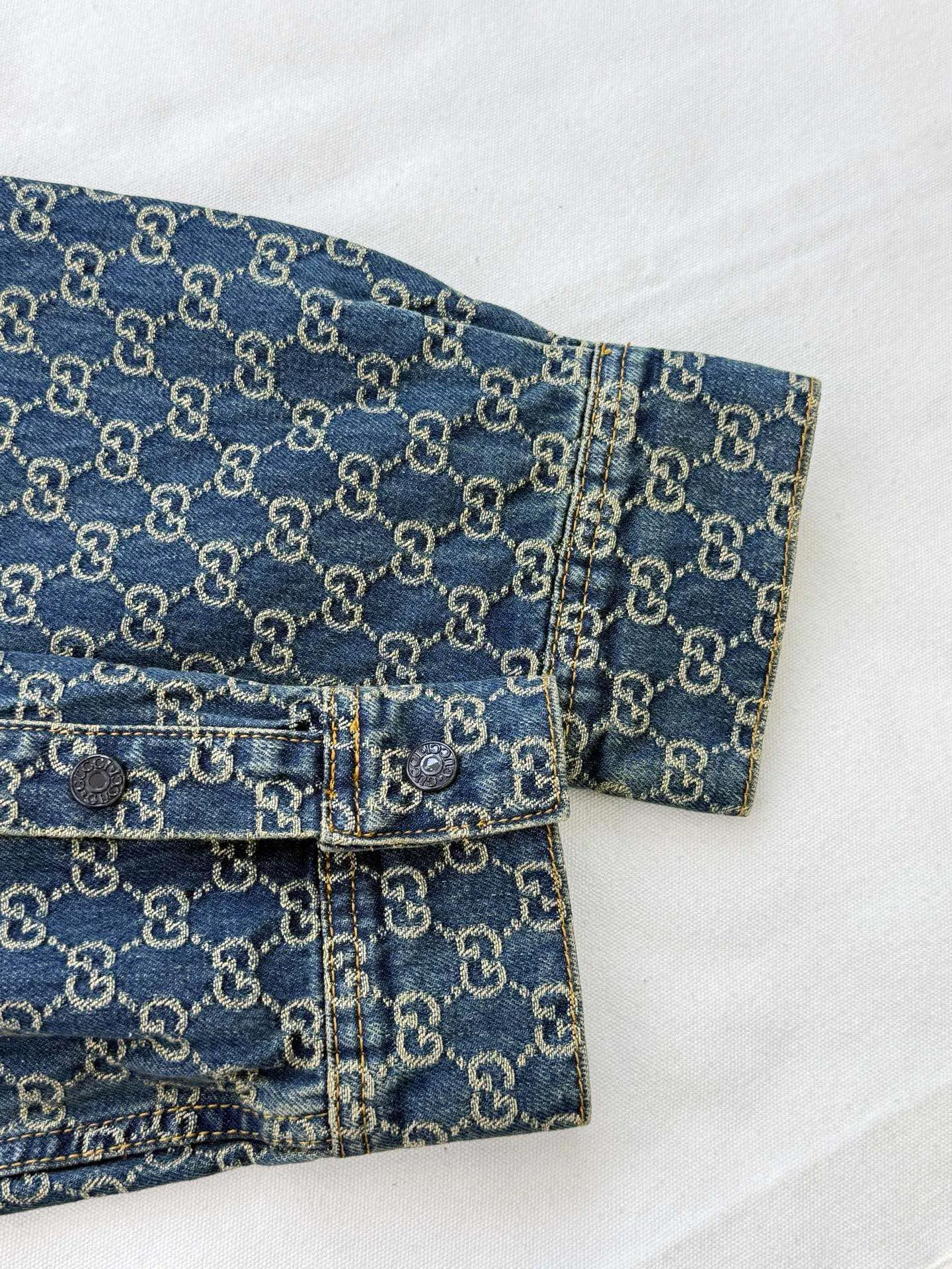 Men's Shirts GUCCI 18369049
