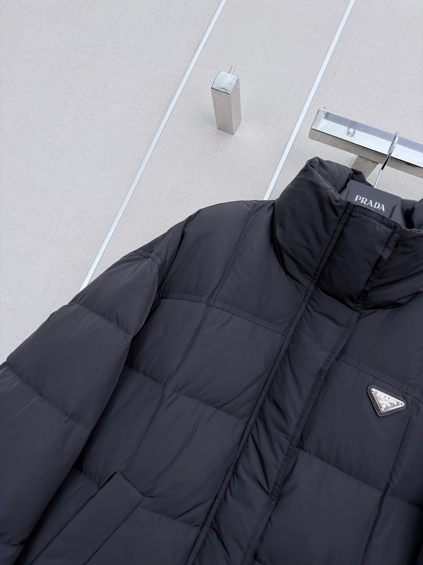 Women's Jackets And Down Jackets PRADA 18402405