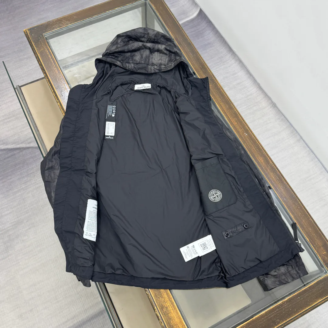 Men's Jackets And Down Jackets STONE ISLAND 18002237