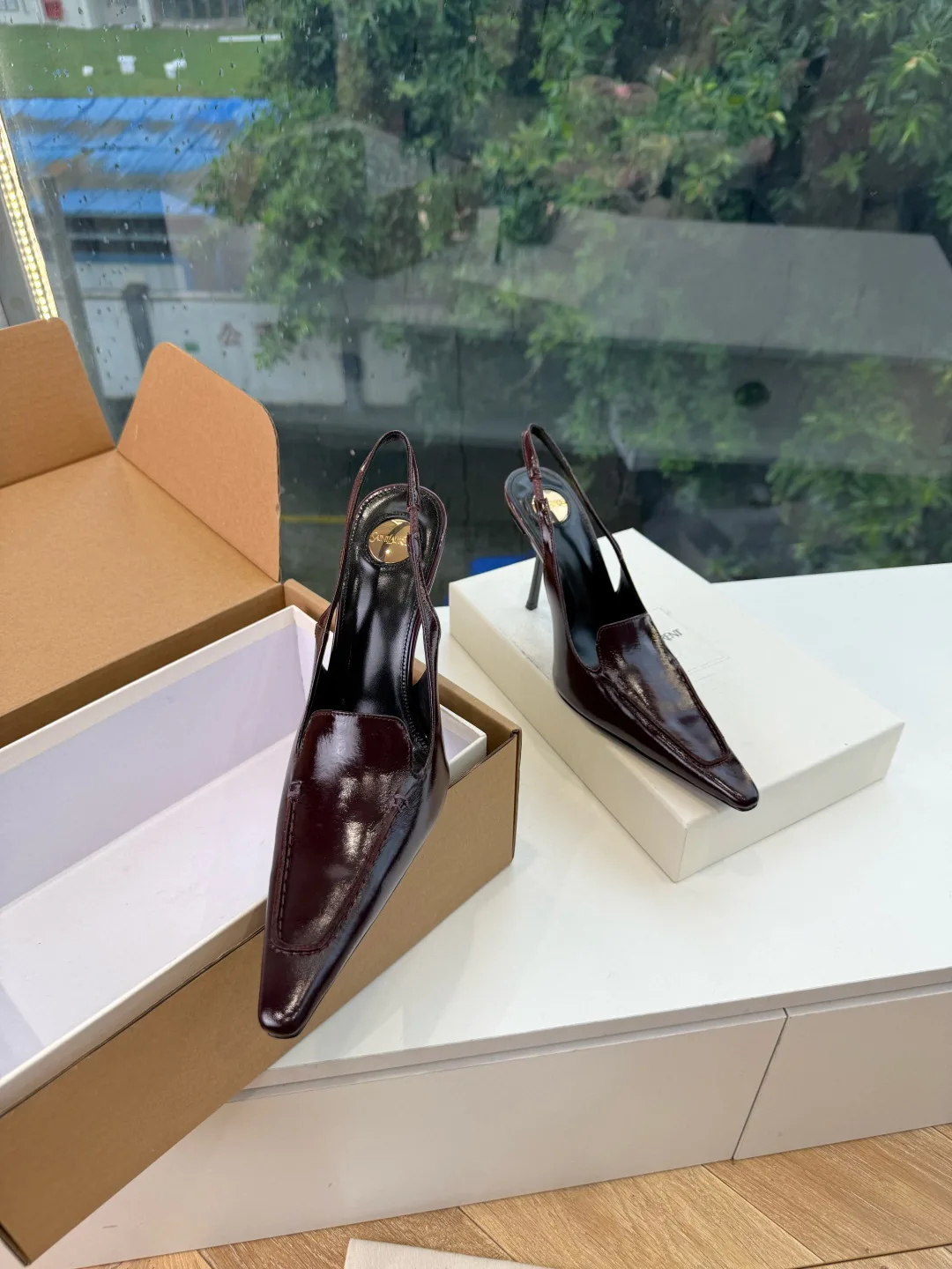 Women's Heels SAINT LAURENT 18104131