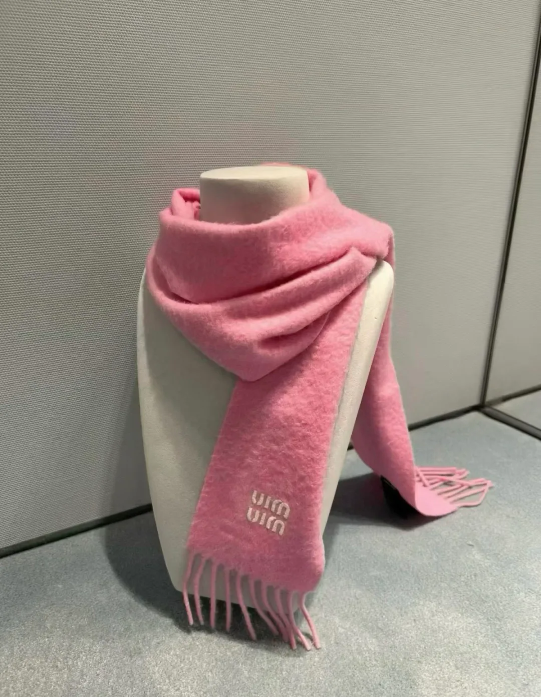 Scarves MIU MIU 17960040