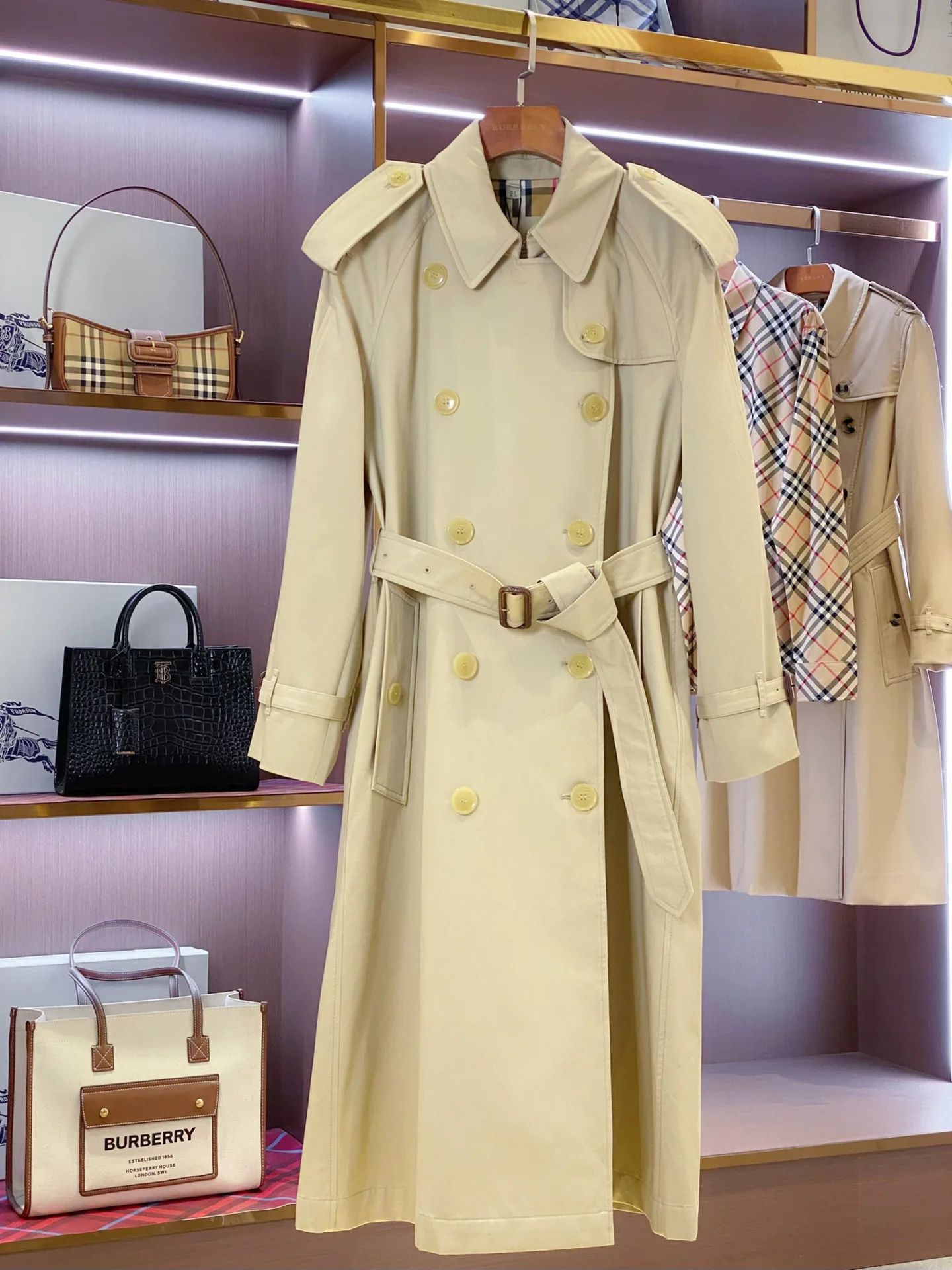 Women's Trench Coats BURBERRY 18141576