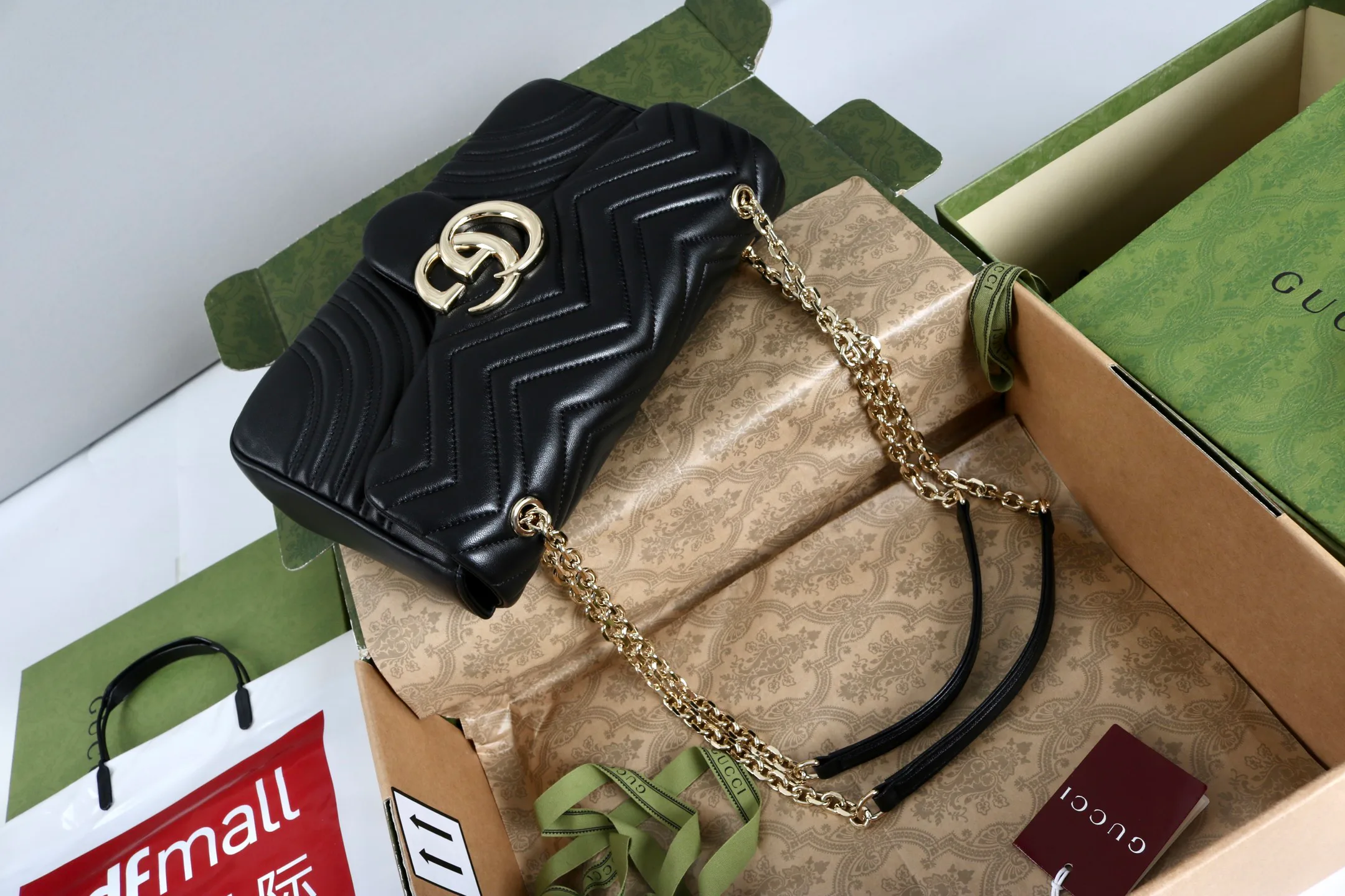 Women's Classic Handbags GUCCI 18223246