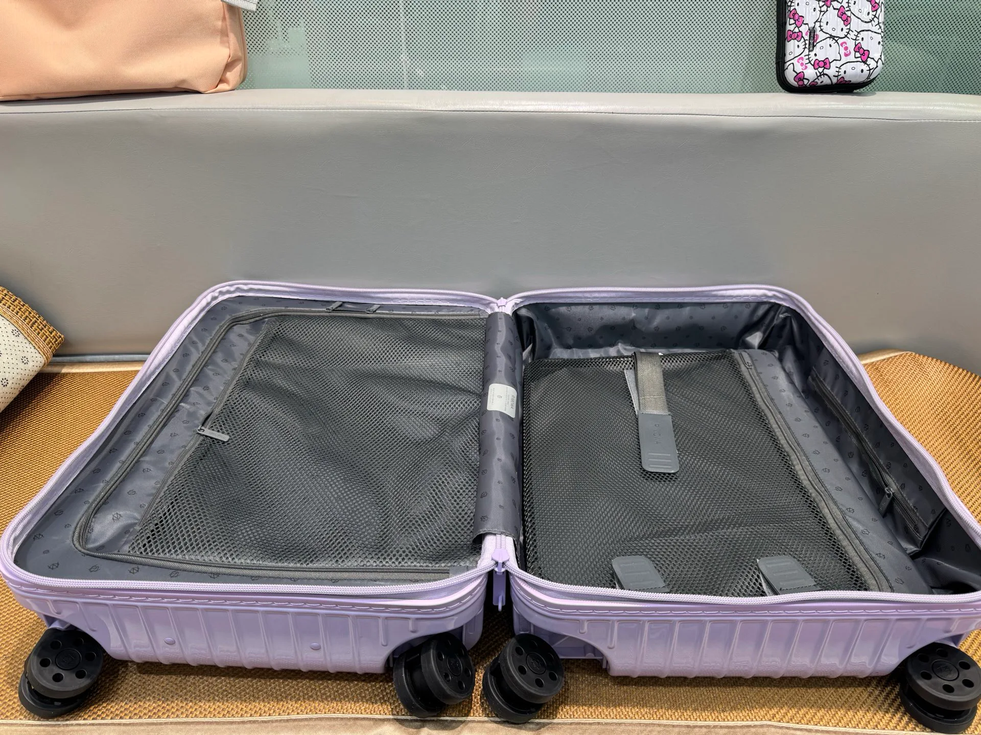 Suitcases RIMOWA 17803839