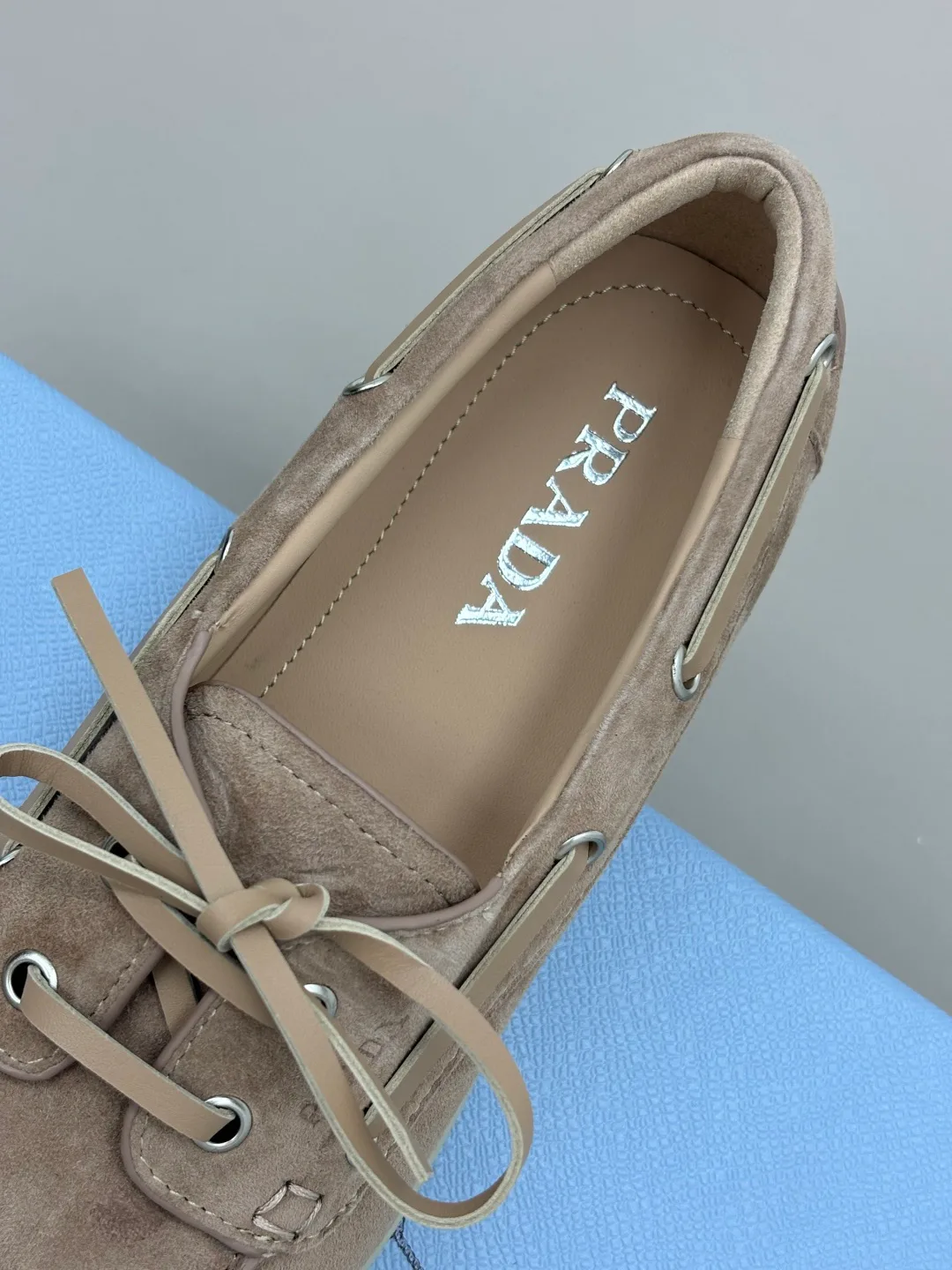 Women's Loafers And Moccasins PRADA 18223979