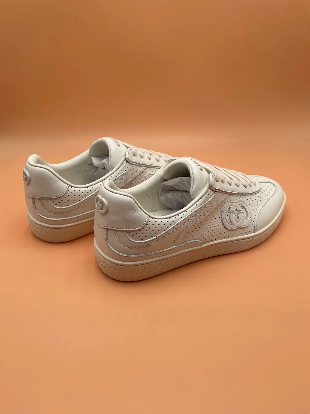 Women's Sneakers GUCCI 17620516