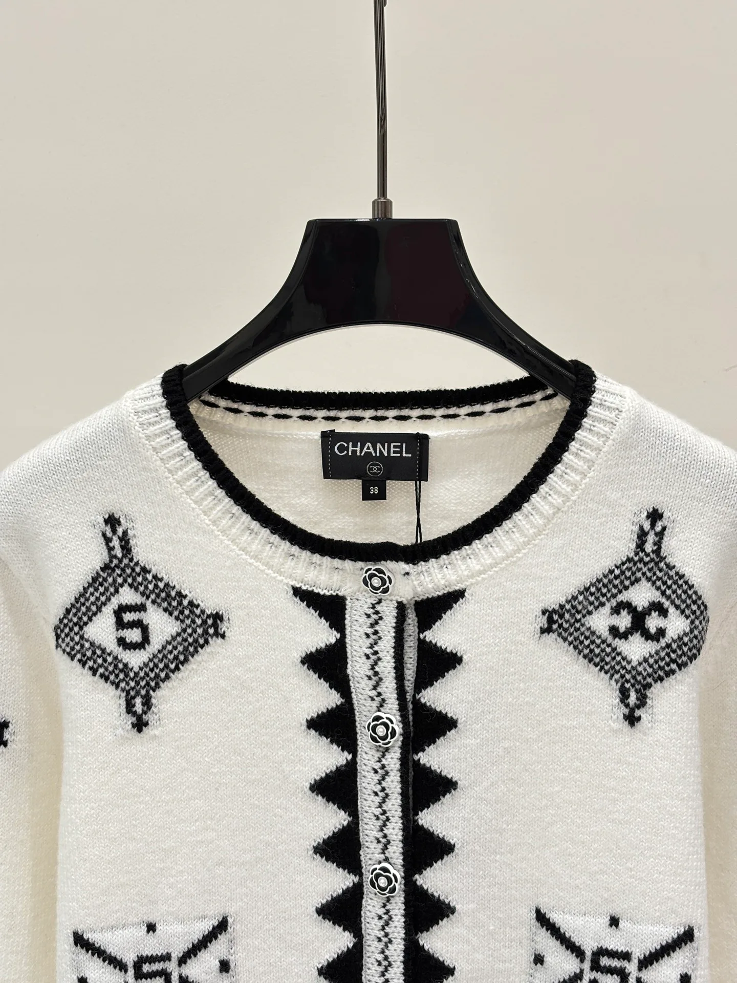 Women's Jumpers And Sweaters CHANEL 18138503