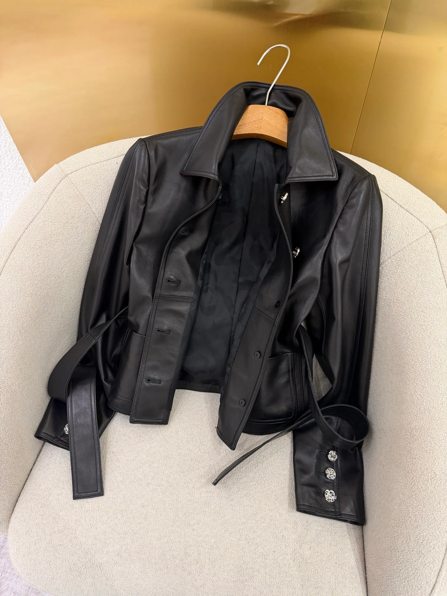Women's Leather Jackets And Sheepskin Coats CHANEL 17802378