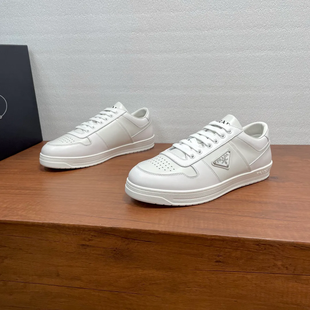 Men's Sneakers PRADA 18197799