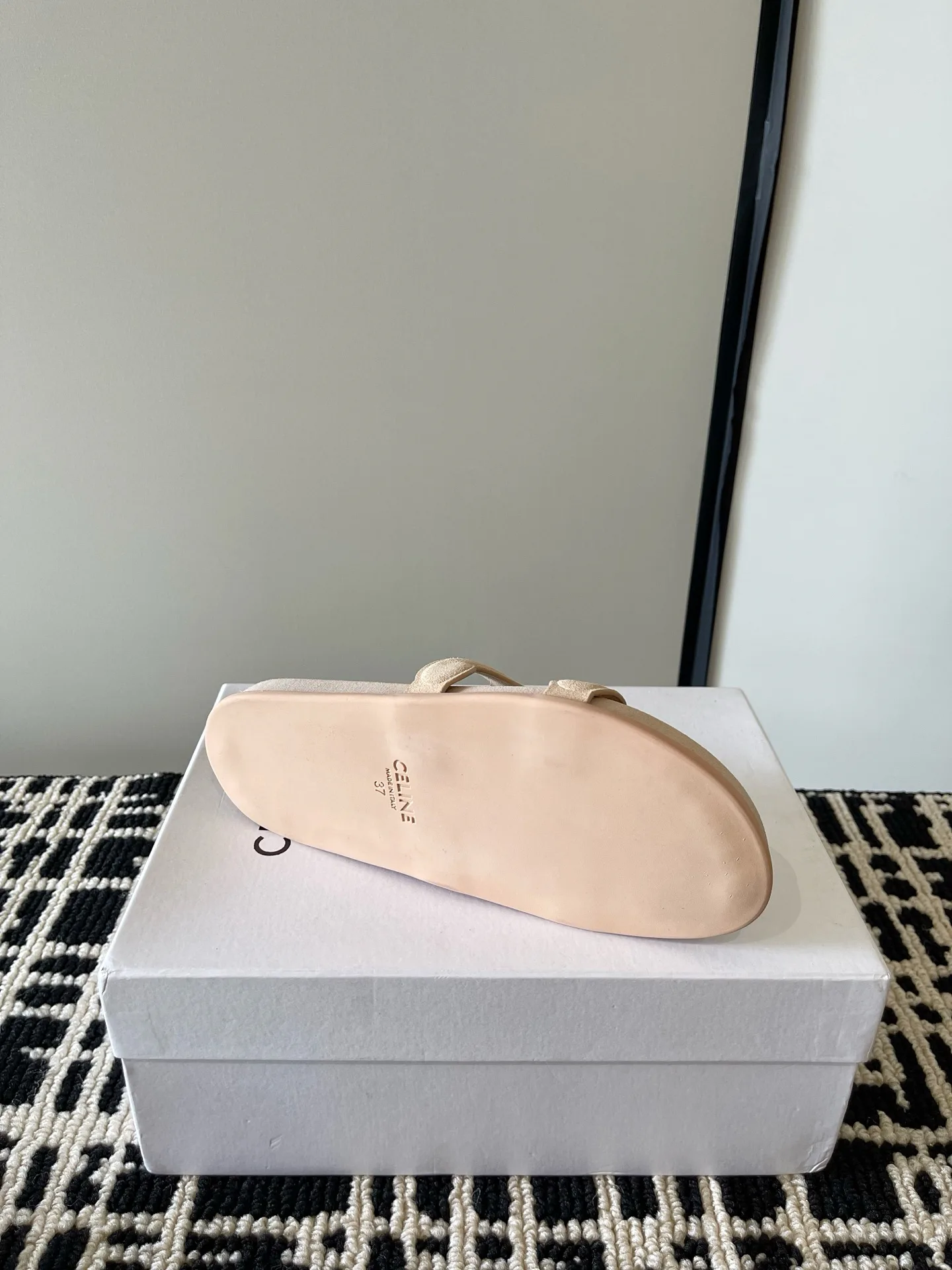 Women's Flip-Flops CELINE 17580718