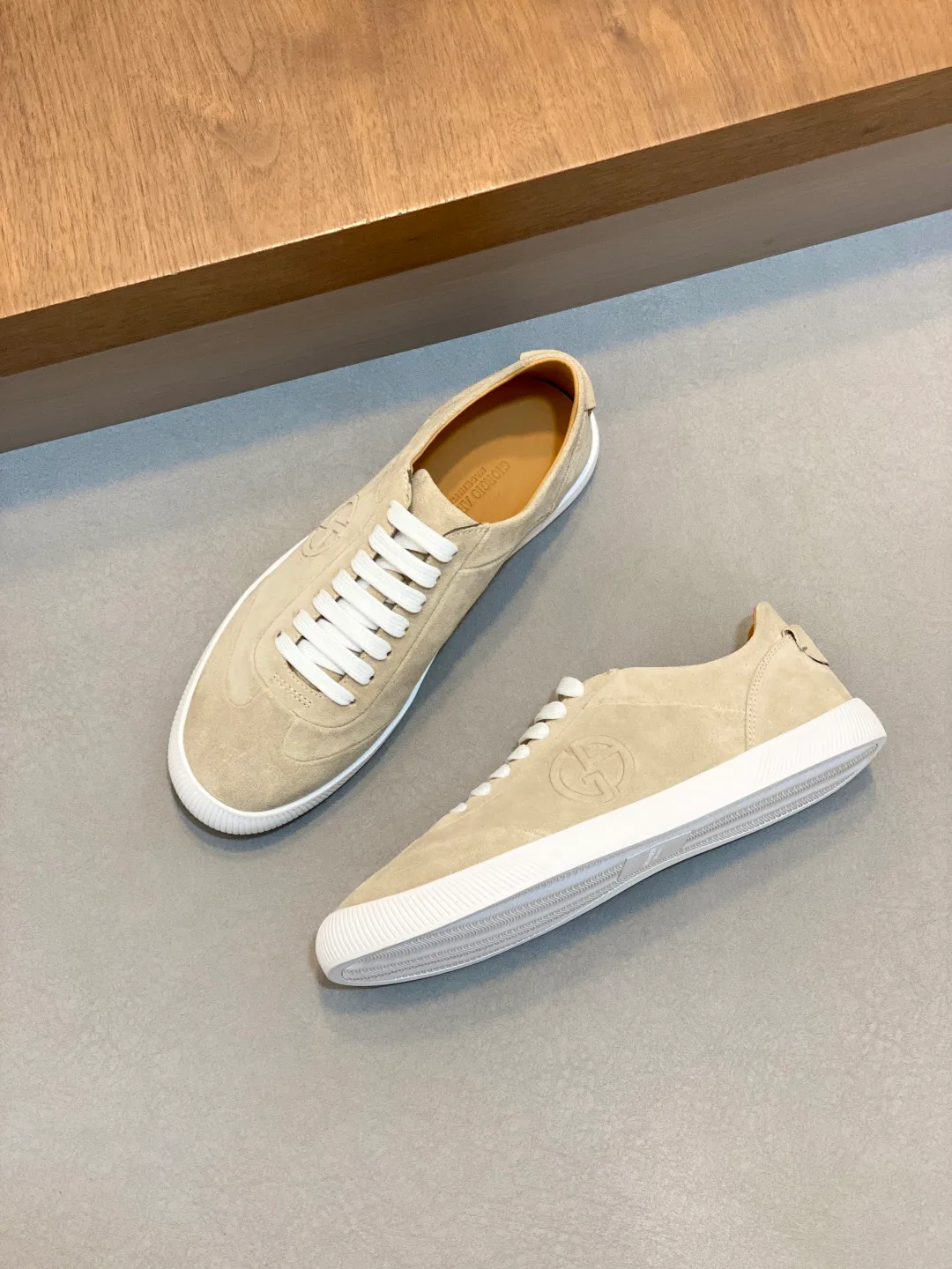 Кроссовки Мужские Armani 18586425