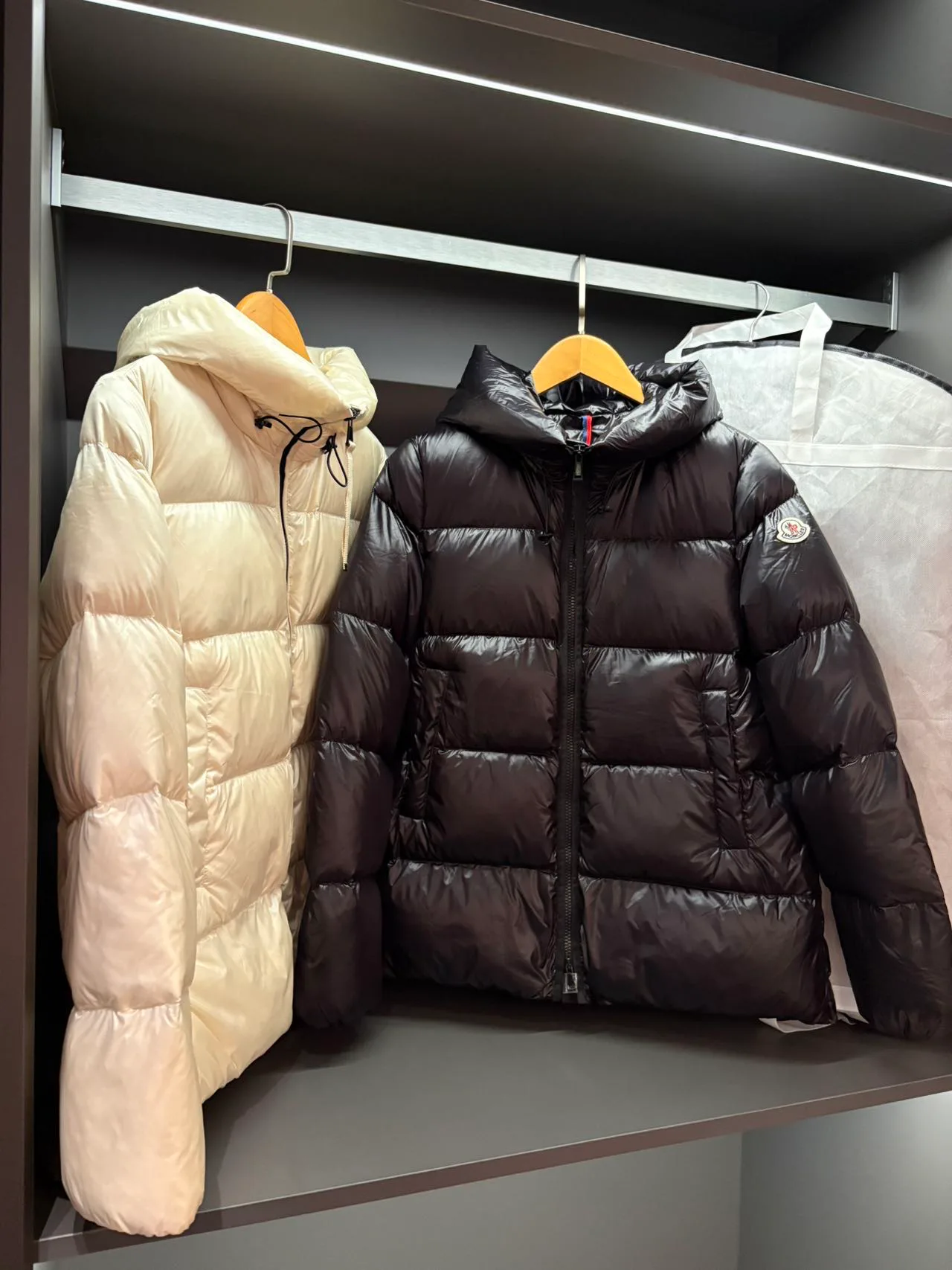 Куртки И Пуховики Женские Moncler 18599941