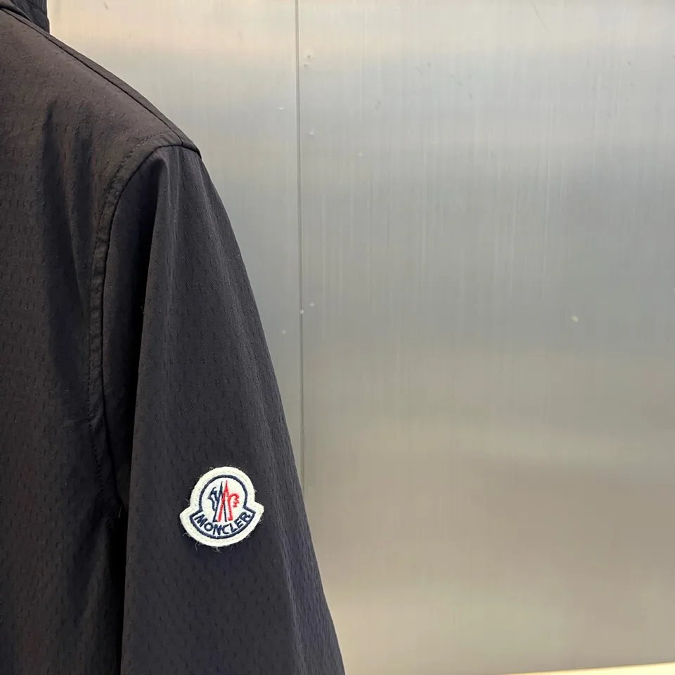 Men's Jackets And Down Jackets MONCLER 18416770