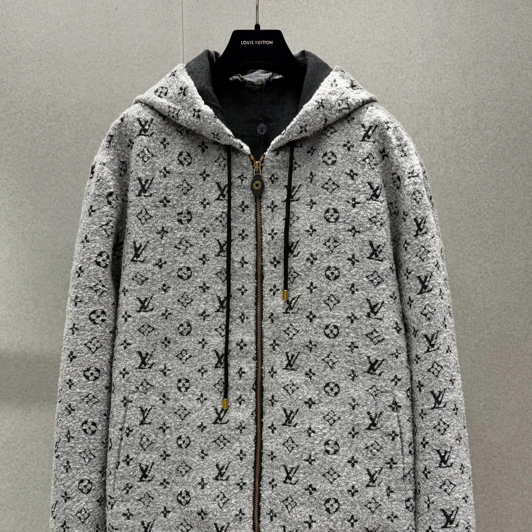 Куртки И Пуховики Мужские Louis Vuitton 18630885