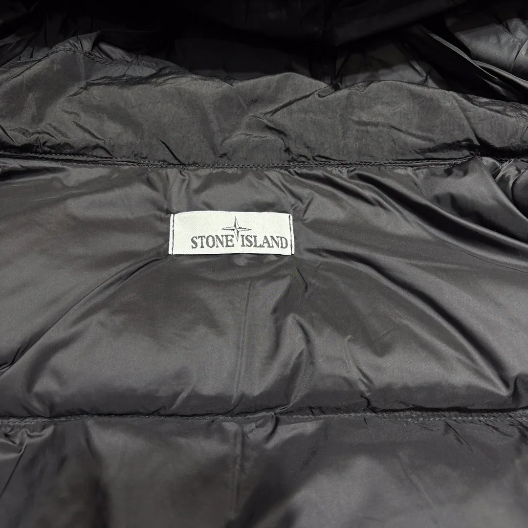 Men's Jackets And Down Jackets STONE ISLAND 18042913
