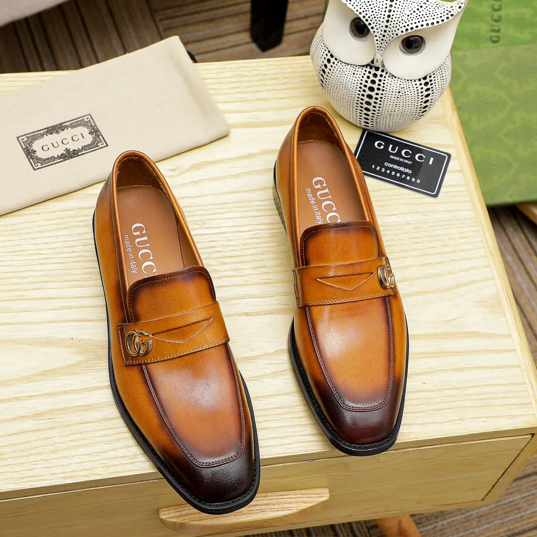 Men's Loafers And Dress Shoes GUCCI 17569200