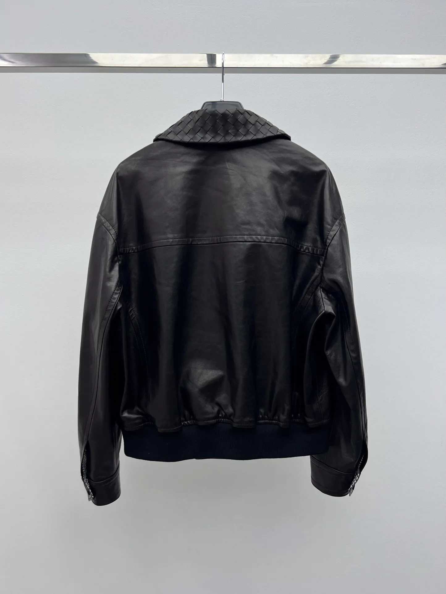 Women's Leather Jackets And Sheepskin Coats BOTTEGA VENETA 17719120