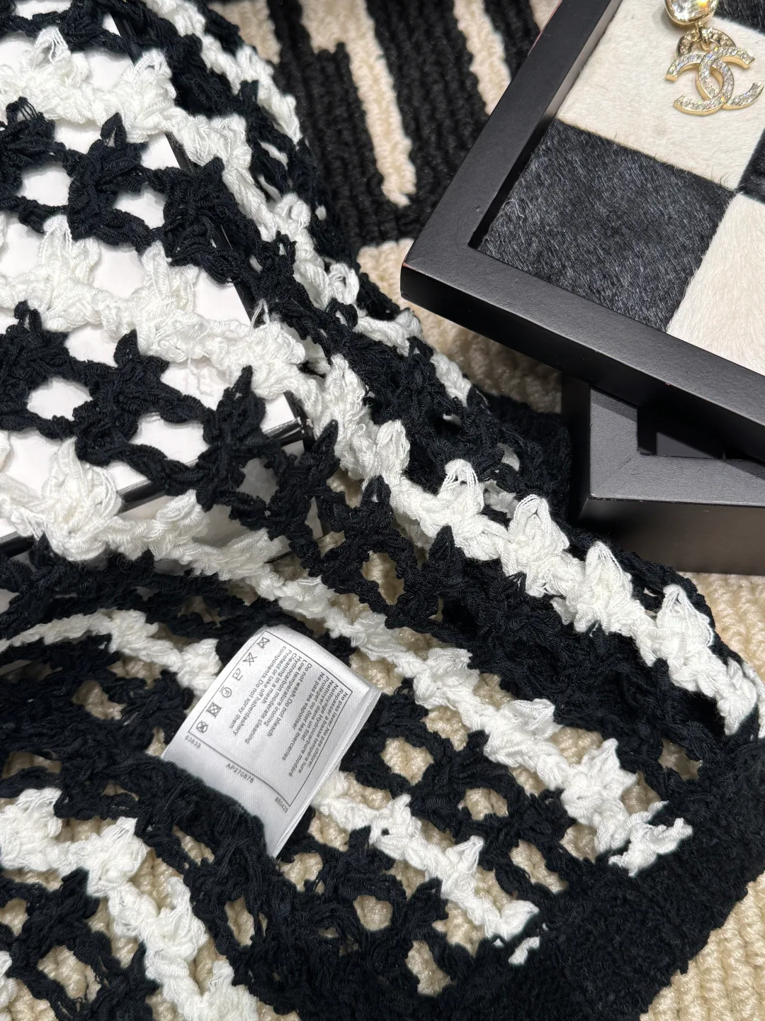 Women's Jumpers And Sweaters CHANEL 18138715
