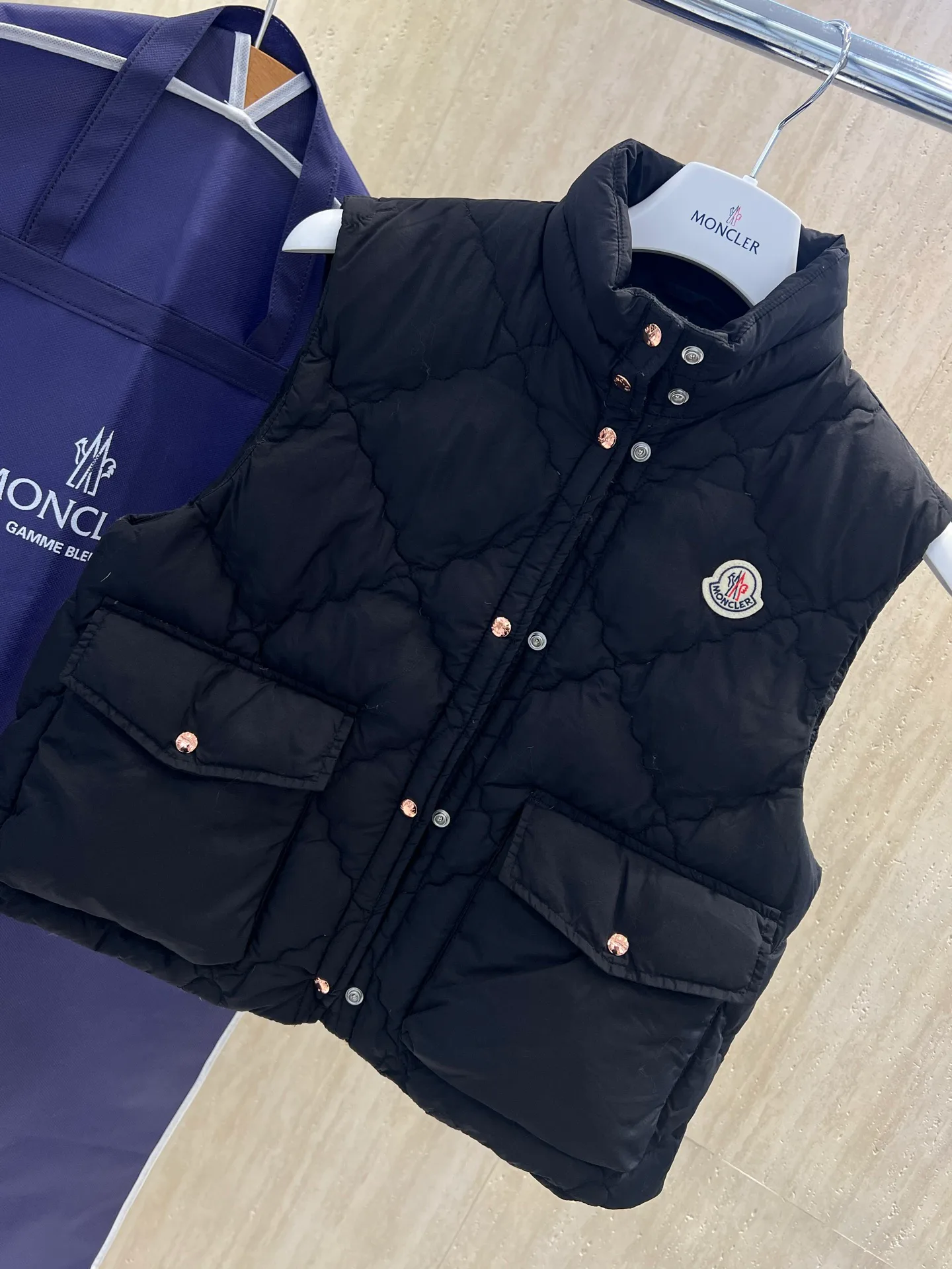 Men's Vests MONCLER 18330483
