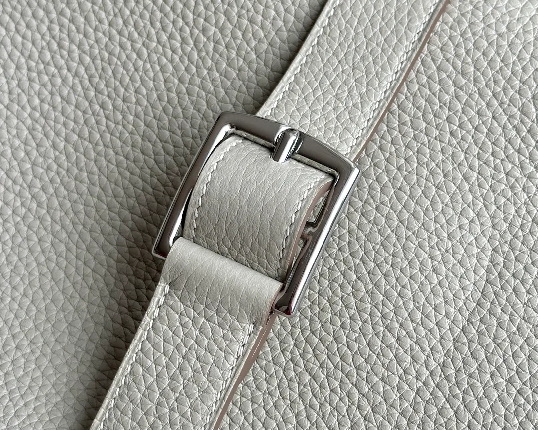 Women's Classic Handbags HERMES 18494563