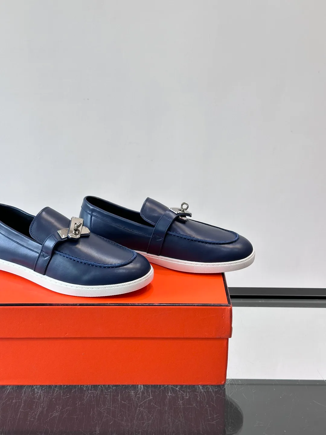 Men's Loafers And Dress Shoes HERMES 17904325