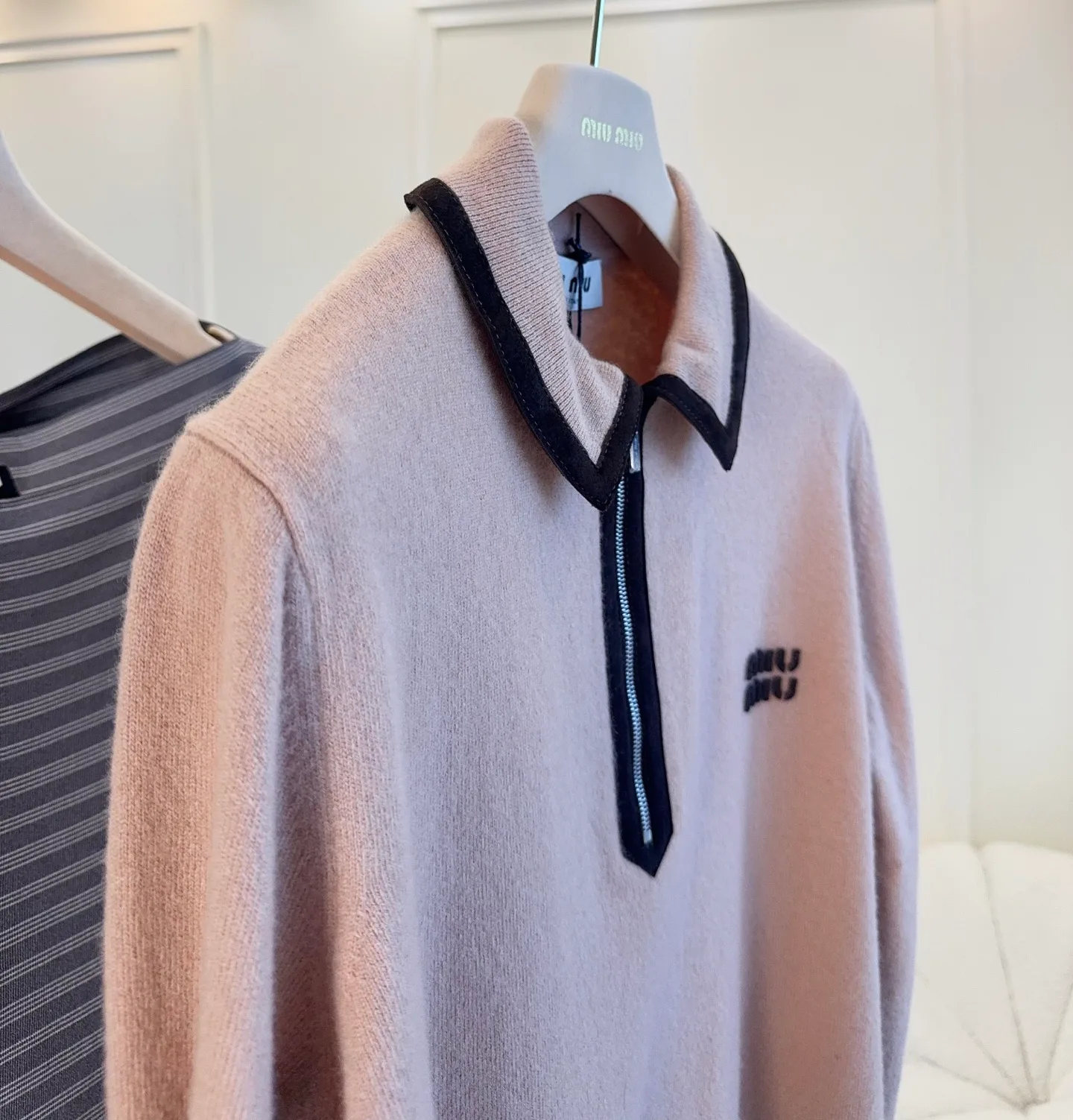 Women's Jumpers And Sweaters MIU MIU 18417048