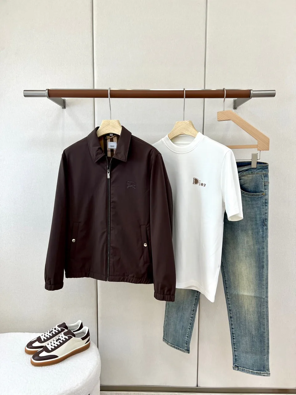 Men's Jackets And Down Jackets BURBERRY 18543057