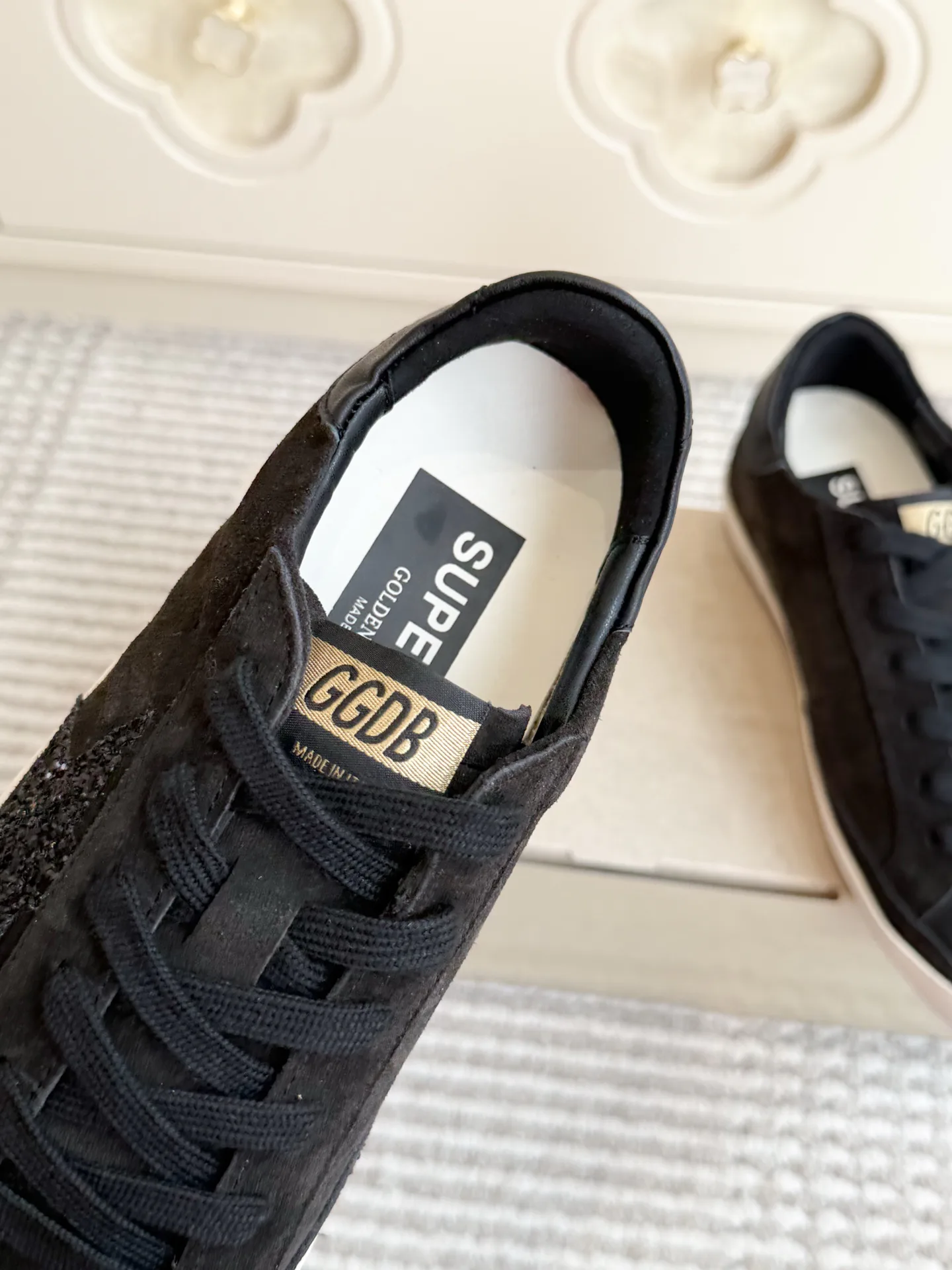 Women's Sneakers GOLDEN GOOSE 18360501