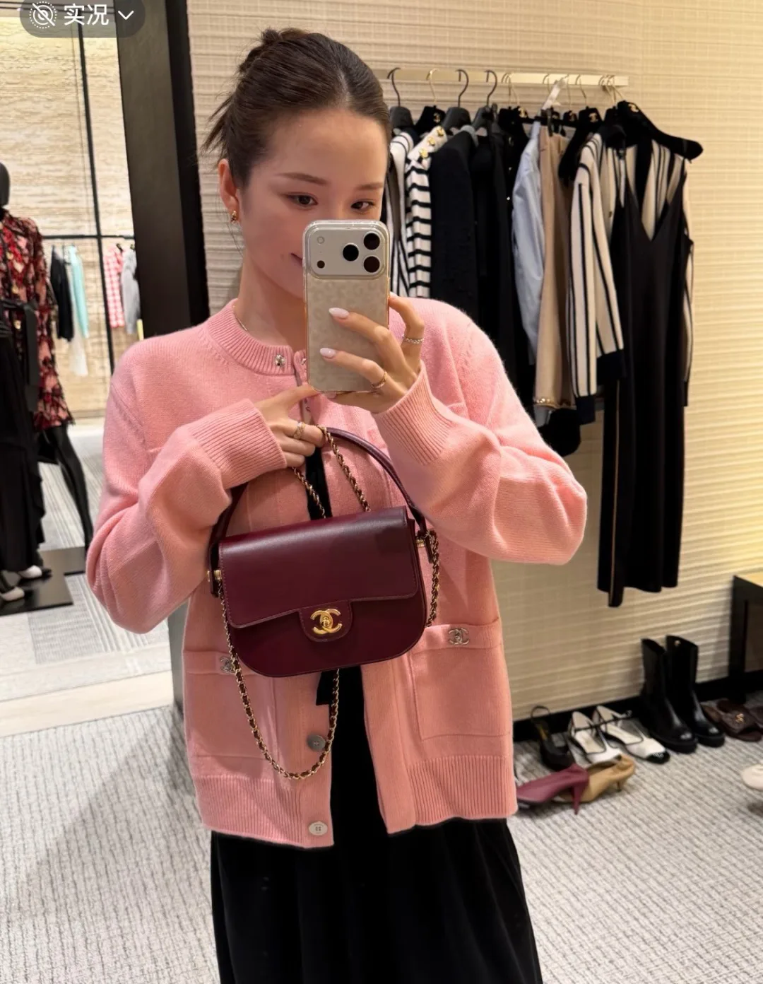 Women's Jumpers And Sweaters CHANEL 17960403