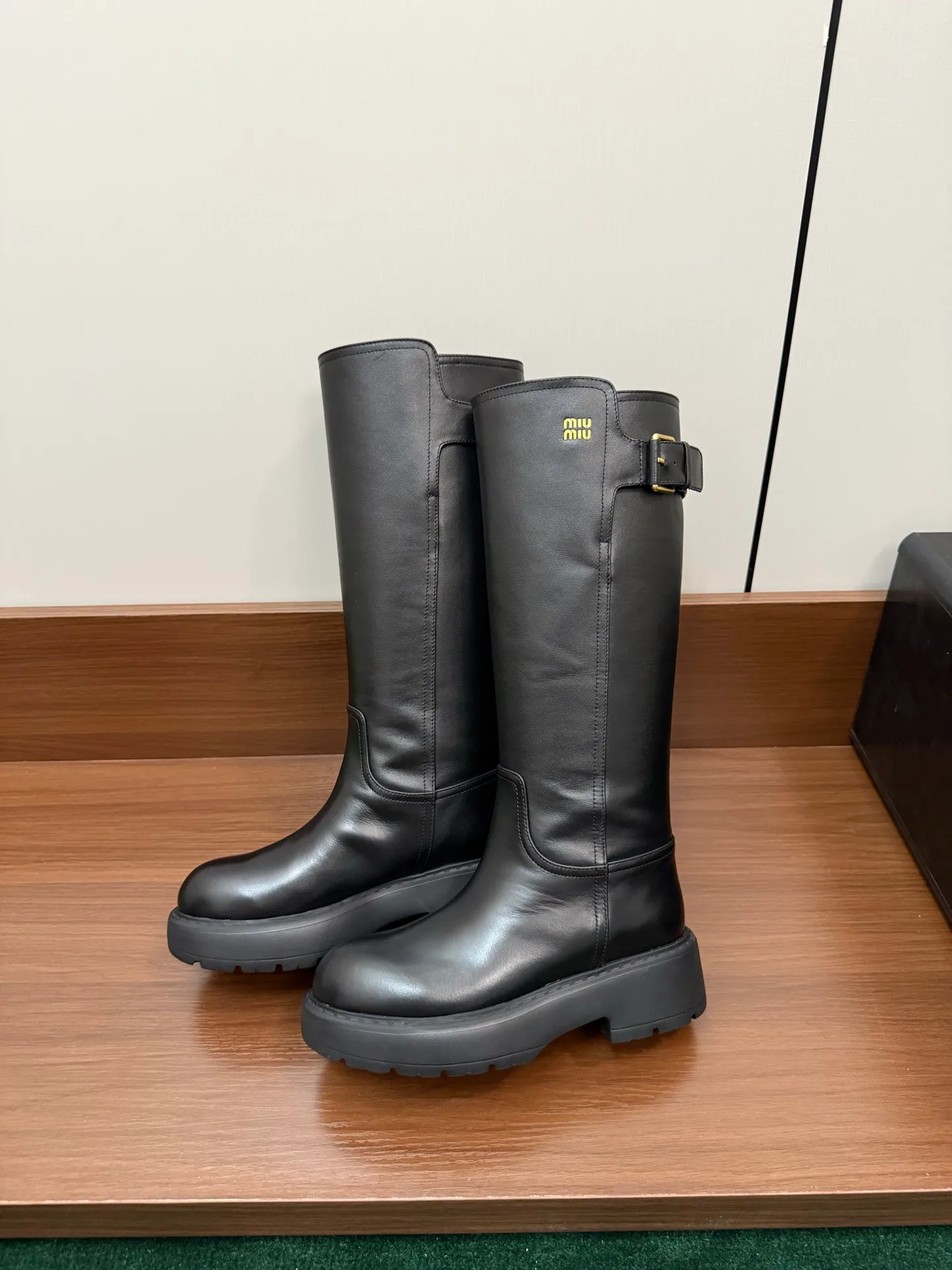 Women's Boots MIU MIU 18092561