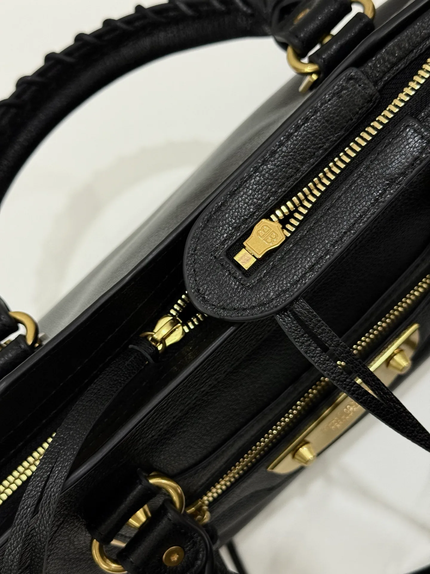 Women's Classic Handbags BALENCIAGA 17871182
