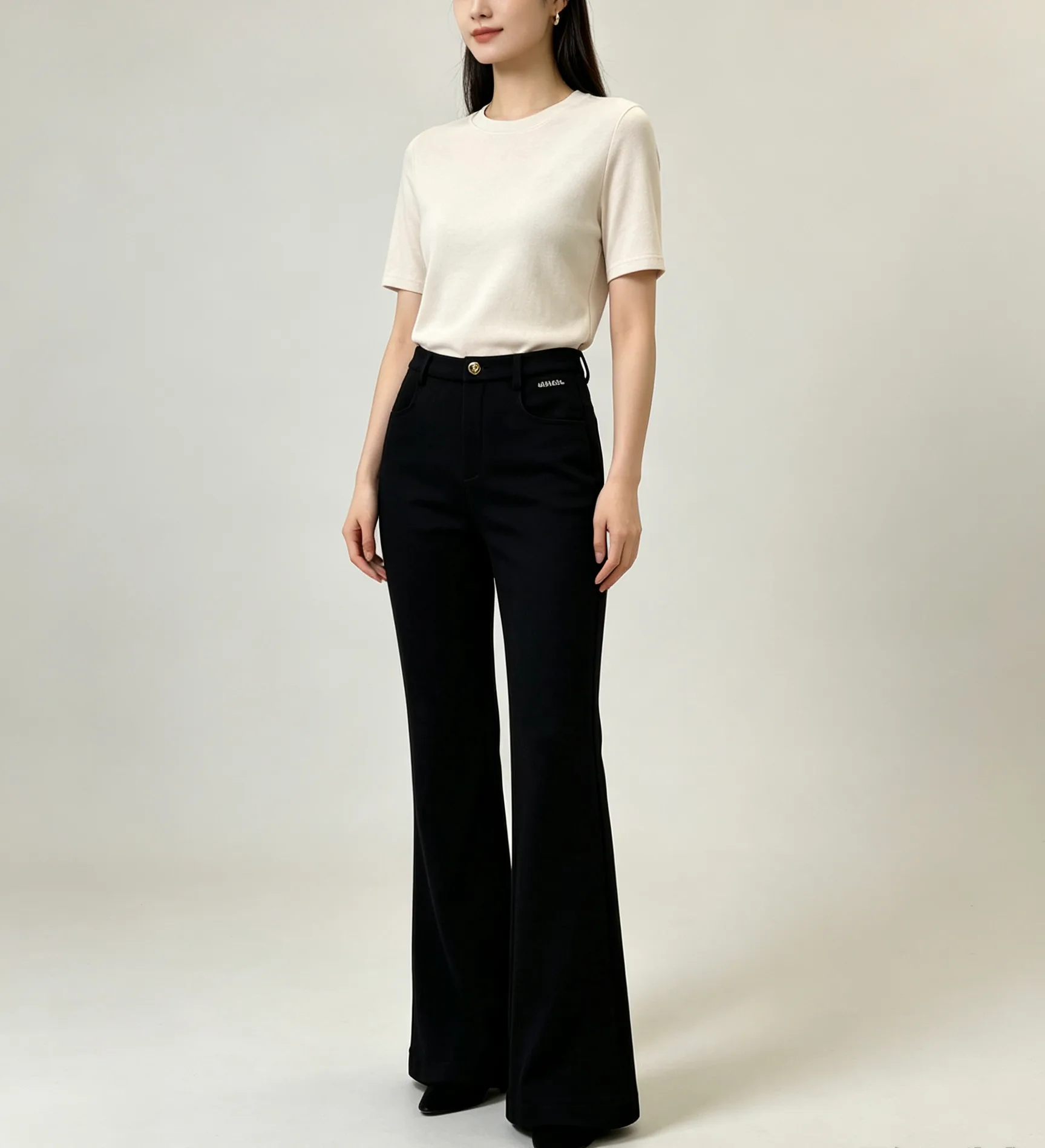 Women's Trousers CHANEL 19571490