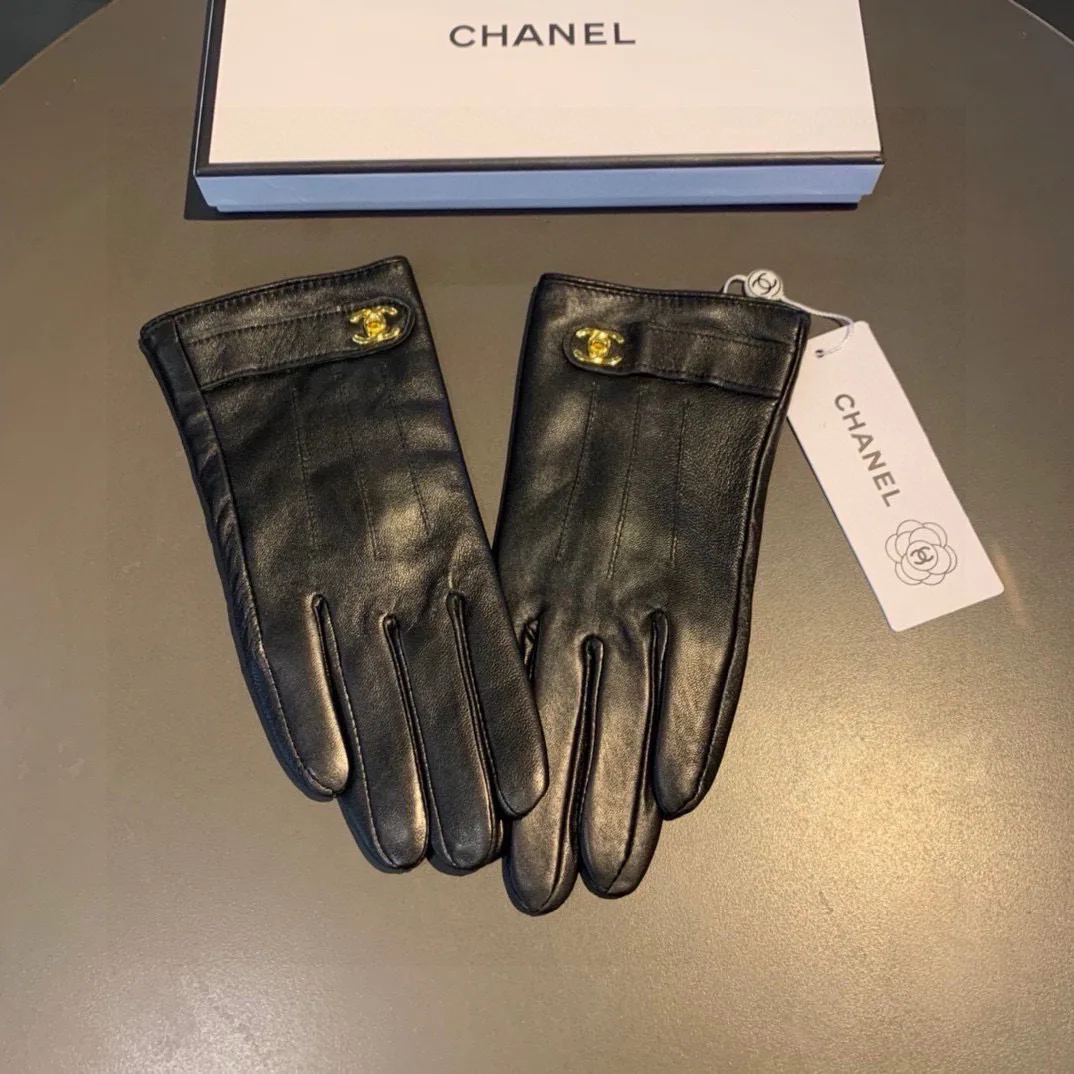 Gloves CHANEL 17562504