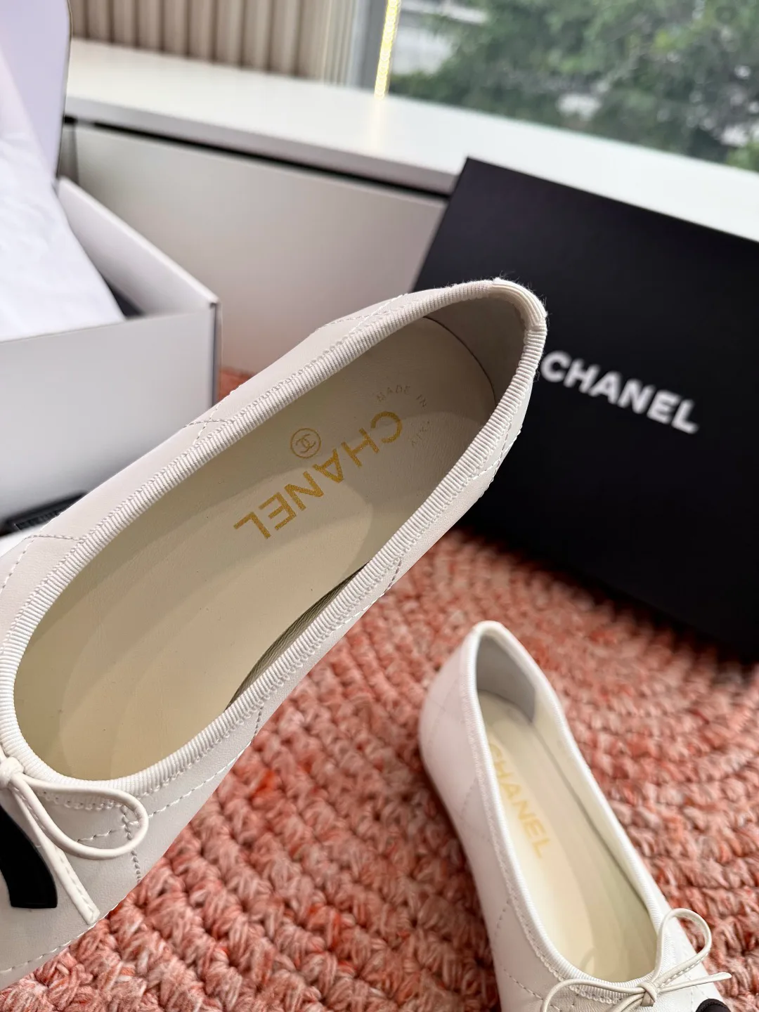 Women's Ballet Flats CHANEL 17599904