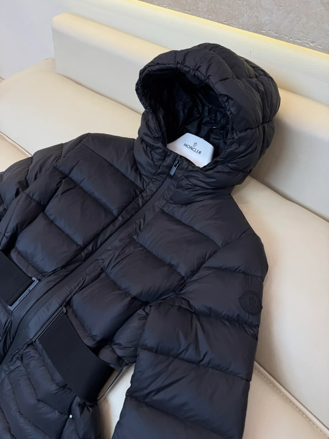 Куртки И Пуховики Женские Moncler 18629928