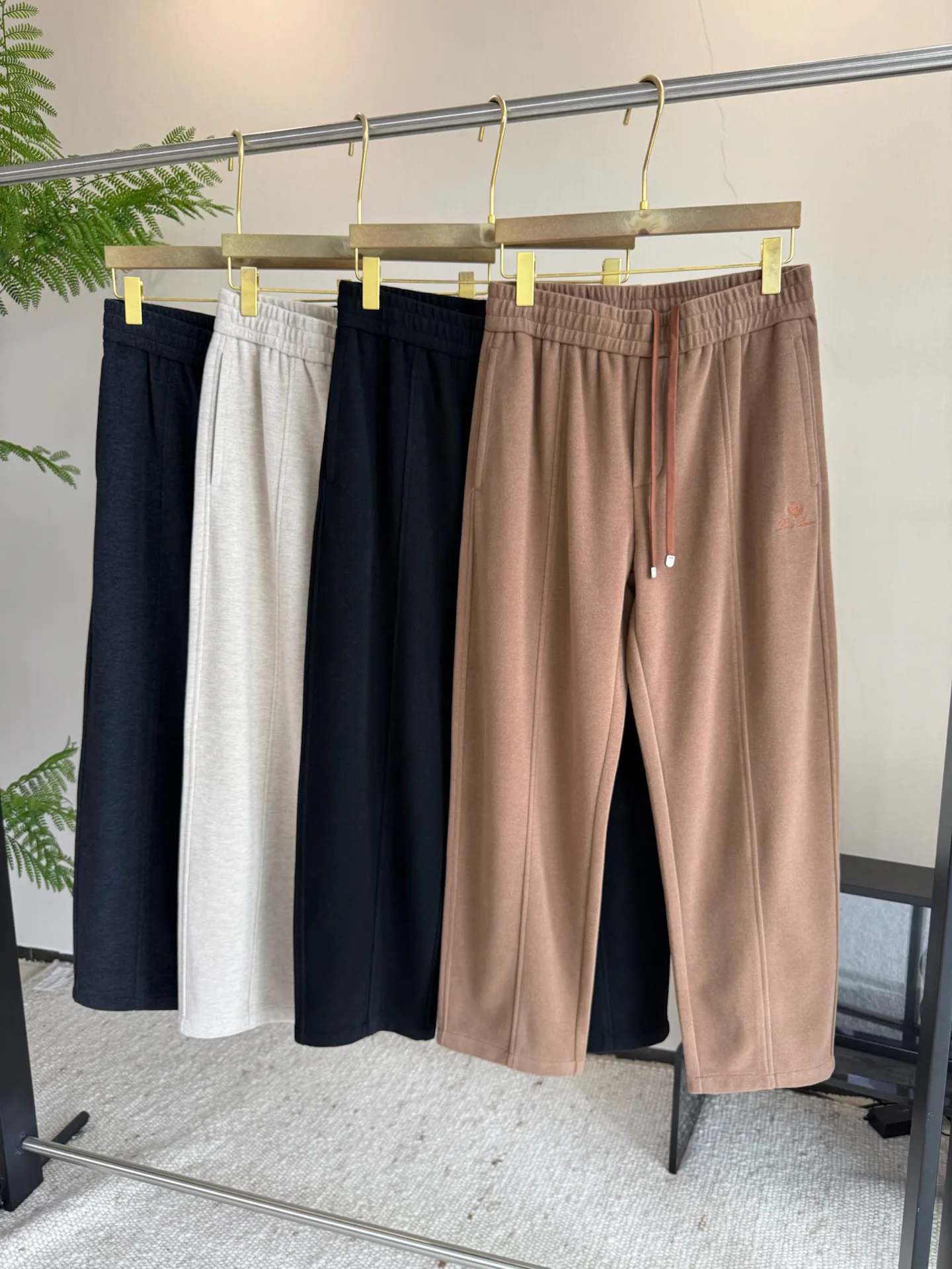 Men's Trousers LORO PIANA 17881862