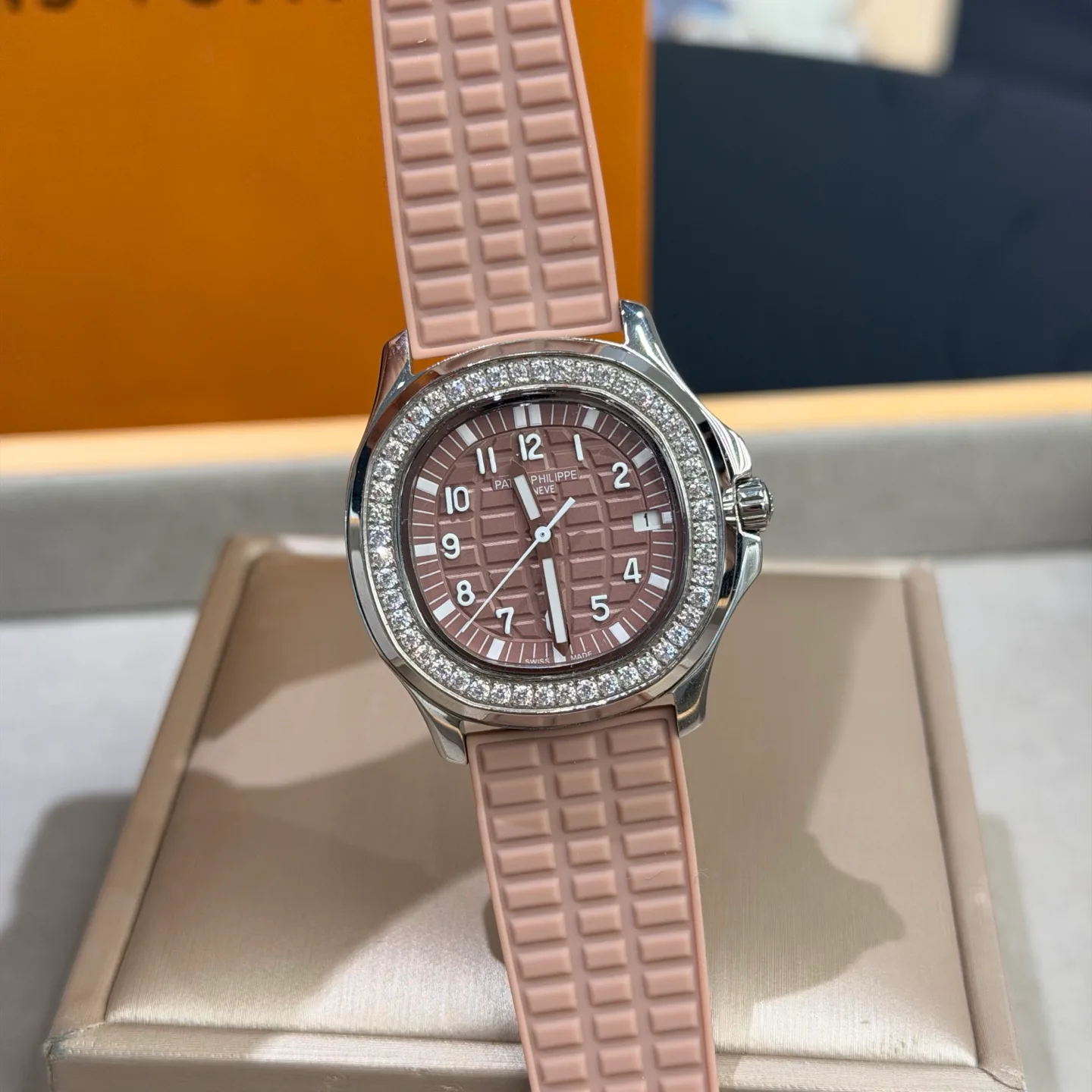 Women's Watches PATEK PHILIPPE 17800707
